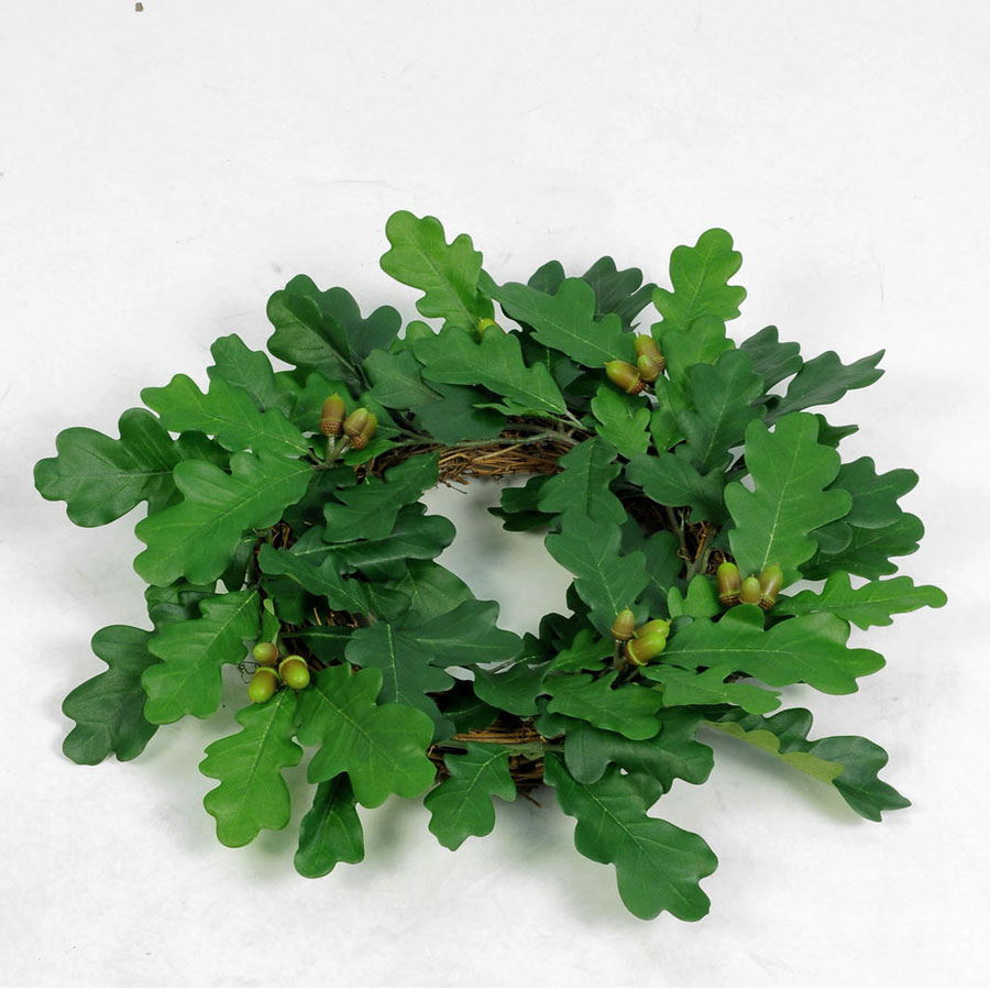 Oak wreath 