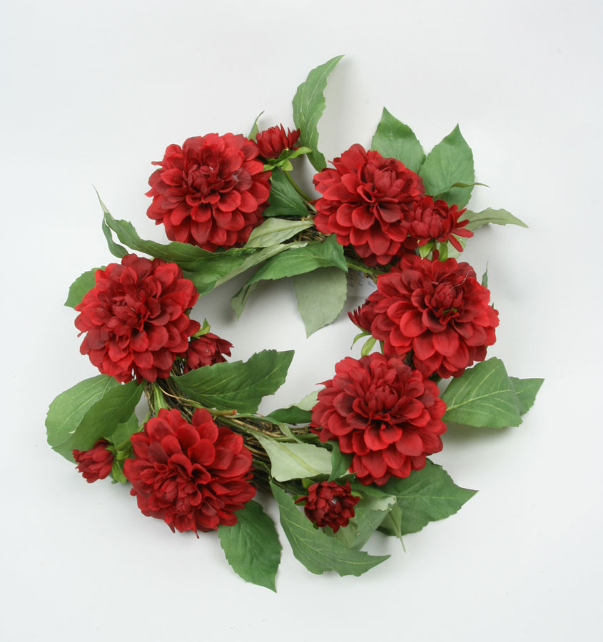 dahlia wreath 